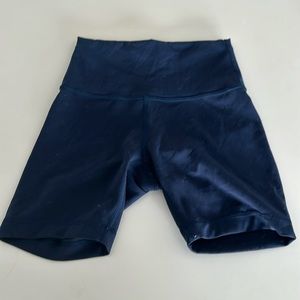 Lululemon size 4 high waist navy blue biker shorts